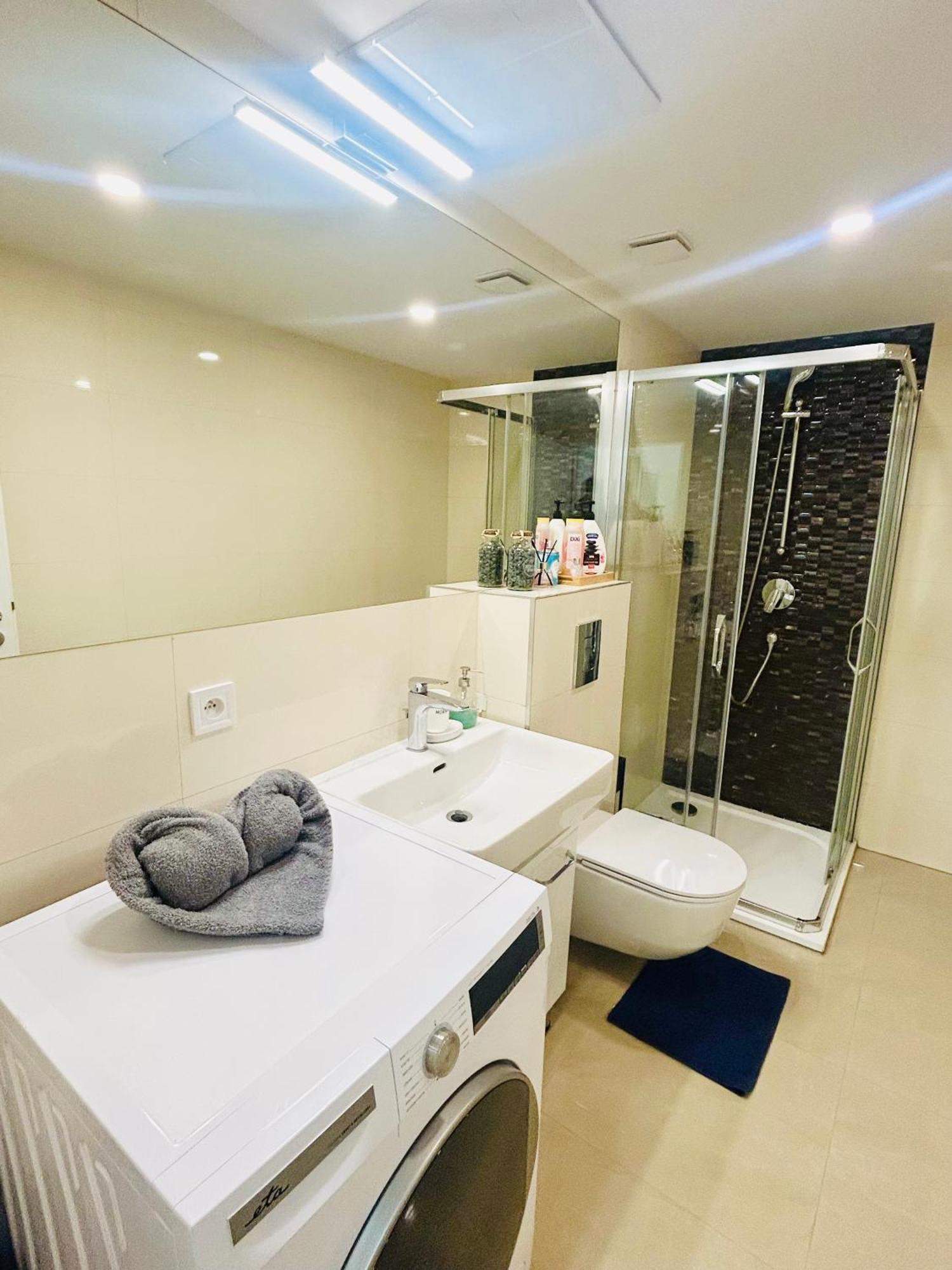 New Design & Style 50m From Wenceslas Square Apartament *